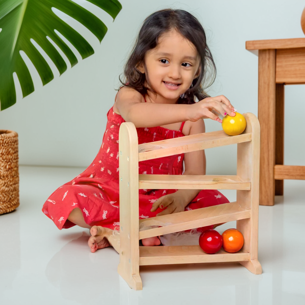 Montessori Ball Tracker